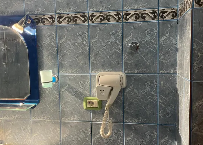 Joal Pensión Përmet